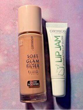 Catrice Soft Glam Filter Fluid Glow Booster 015 Light & Mint Lip Gloss Bundle